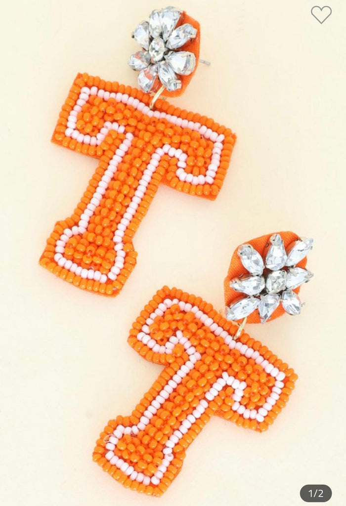 Gameday "T" Beaded earrings