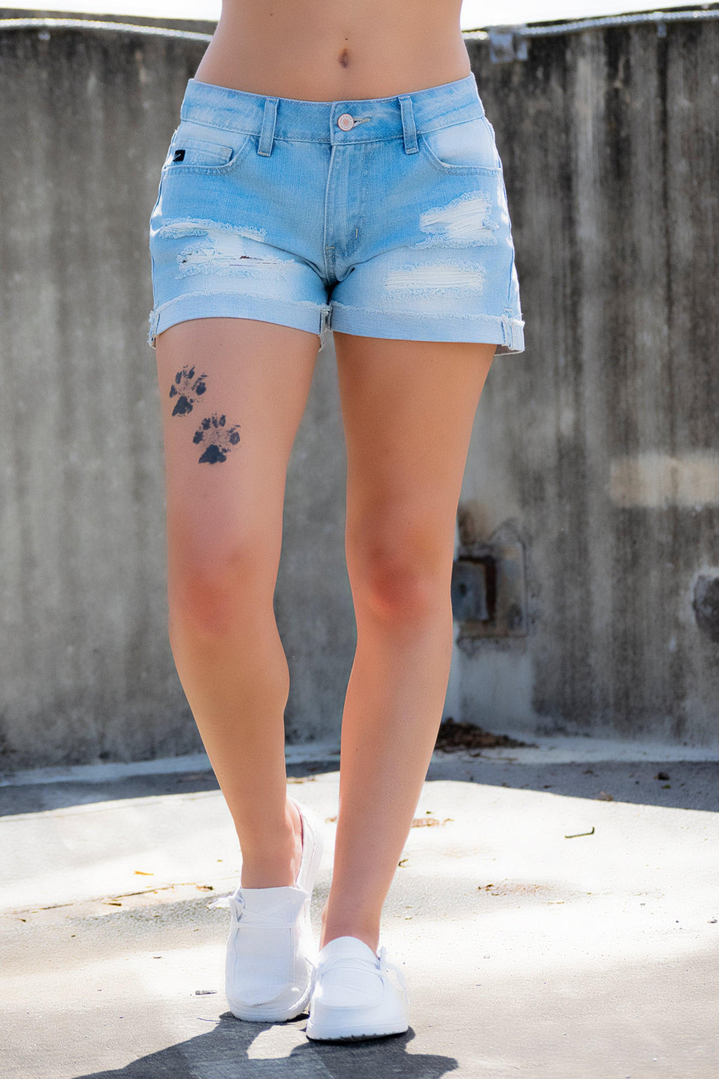Alicia Lightwash Kancan Shorts - 512 Boutique