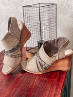Very G Jamison Wedge-Taupe - 512 Boutique