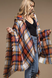 Vin Chaud Plaid Ruana